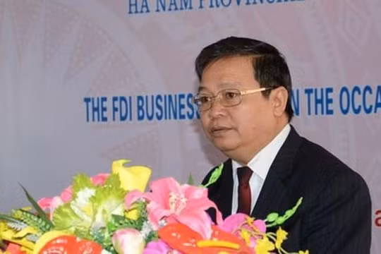 Kỷ luật cảnh cáo nguyên Chủ tịch tỉnh Hà Nam Nguyễn Xuân Đông
