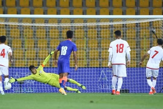 UAE cảnh báo tuyển Việt Nam bằng trận thắng hủy diệt 6-0