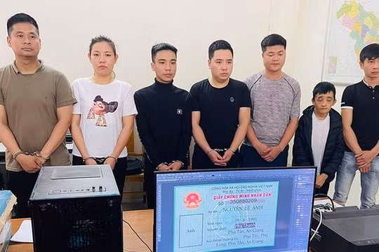 Khởi tố 7 đối tượng làm giả chứng minh thư để lừa đảo