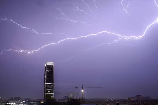 Mưa nhân tạo hay 'hy vọng Geoengineering', xoa dịu hạn hán ở châu Á
