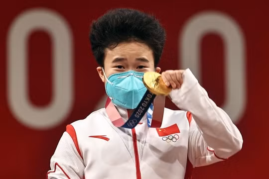 Vận động viên cử tạ Trung Quốc phải kiểm tra doping