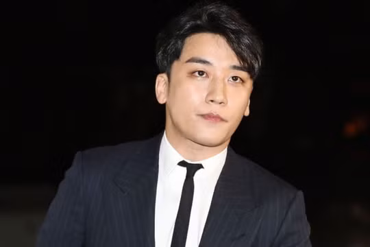 Cựu thành viên nhóm Big Bang - Seungri bị phạt 3 năm tù