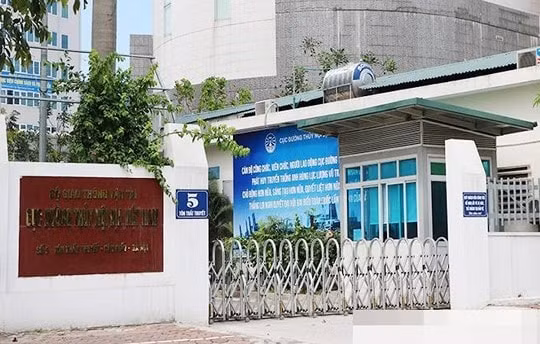 Cần làm rõ những bất thường trong công tác đấu thầu tại Cục Đường thủy nội địa Việt Nam