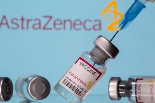 Báo cáo Thủ tướng việc mua vaccine của AstraZeneca trước ngày 9/6/2021