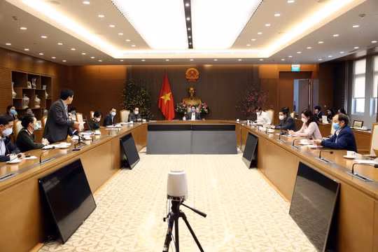 Bộ Y tế sẽ sớm ban hành văn bản hướng dẫn cụ thể về vùng có dịch COVID-19