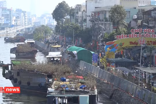 TP.HCM: Lo ngại Covid-19, chợ hoa xuân "Trên bến dưới thuyền"... đìu hiu
