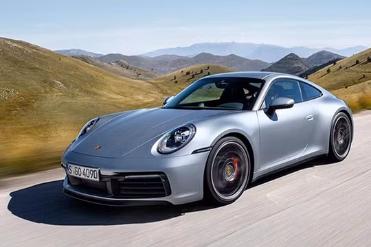 Porsche sẽ không ra mắt mẫu siêu xe 911 phiên bản chạy điện trong 10 năm tới