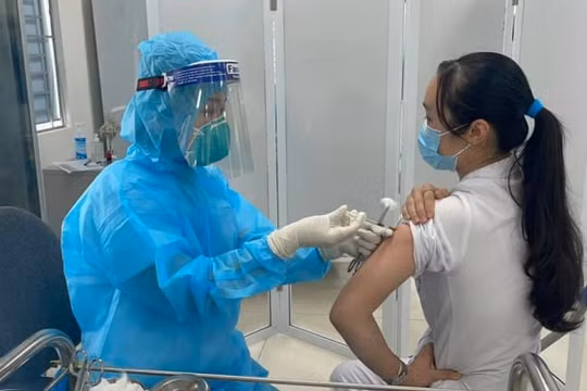 Chiều 23/3: Thêm 1 ca nhập cảnh mắc COVID-19, 12 bệnh nhân khỏi bệnh