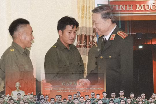 Công an xã chính quy góp phần tạo nên kỳ tích trong chiến dịch làm căn cước công dân