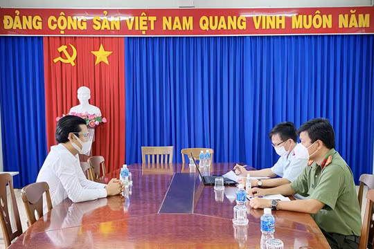 Đăng tin “Đề nghị người dân trữ đồ ăn trong 5 ngày…”, chủ fanpage bị xử phạt