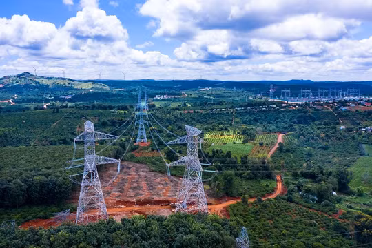 Đắk Lắk: Dự án Nhà máy điện gió Ea Nam đã đóng điện thành công đường dây 500kV