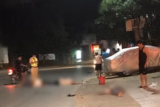 Hà Giang: Xe máy tông trực diện ô tô, 3 người thương vong
