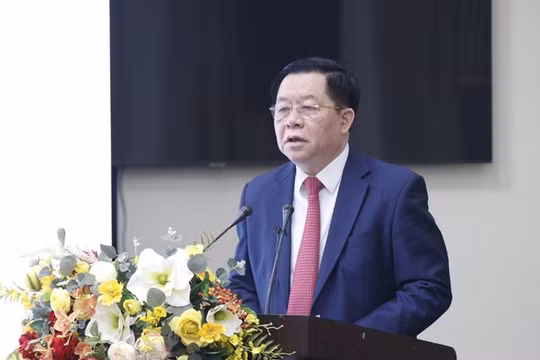 Các cơ quan thông tấn, báo chí là lực lượng tiên phong đi đầu trong đấu tranh phản bác quan điểm sai trái