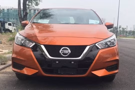 Nissan Almera 2021 bất ngờ xuất hiện tại Việt Nam, chờ ngày ra mắt đấu Vios, Accent