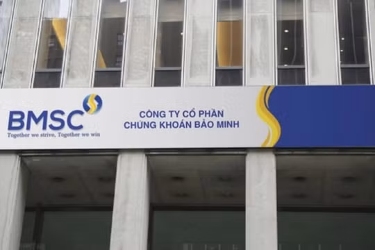 Chứng khoán Bảo Minh (UPCoM: BMS) thoái sạch vốn khỏi Bidiphar, biến động nhân sự và chiến lược nợ vay hé lộ kế hoạch tái cơ cấu