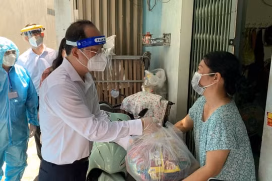 Nhất thiết không để người dân thiếu ăn, thiếu mặc, không có chỗ ở, không được hỗ trợ về y tế