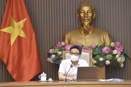 Người tự phát rời TPHCM không được quản lý chặt sẽ trở thành những nguồn lây nhiễm mới