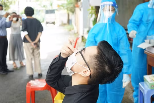 Vì sao F0 tại TP. HCM sẽ tăng cao trong những ngày tới?