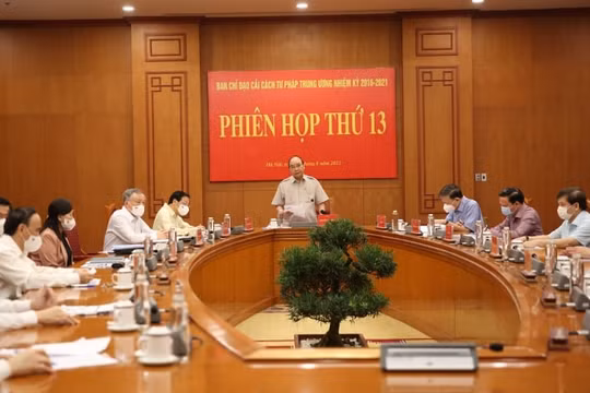 Ban Chỉ đạo Cải cách tư pháp Trung ương họp Phiên thứ 13 cho ý kiến về xét xử trực tuyến