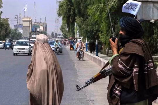 Ngân hàng Thế giới cắt đứt hỗ trợ tài chính cho Afghanistan