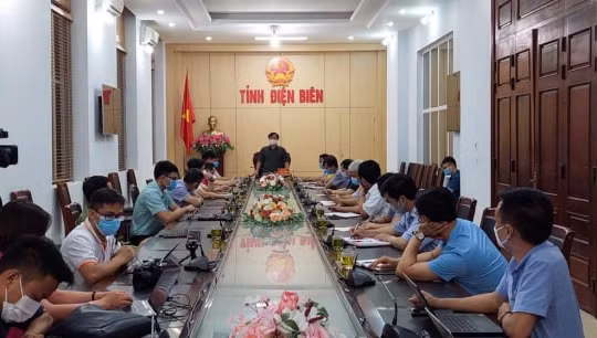Điện Biên: Họp khẩn trong đêm vì 7 ca F1 trở về từ Bệnh viện Bệnh Nhiệt đới TW cơ sở 2
