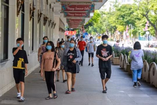 Hà Nội: Xử phạt hơn 2,5 tỷ đồng với người không đeo khẩu trang