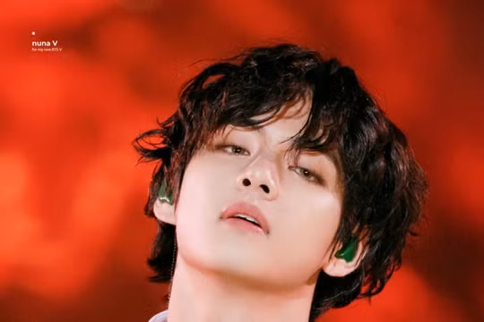 8 nam thần tượng Kpop có vẻ đẹp thu hút nhất