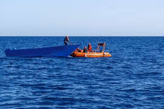 Ít nhất 41 người chết sau tai nạn chìm thuyền ở ngoài khơi Tunisia