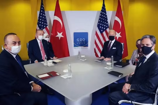 Tổng thống Biden bày tỏ quan ngại khi Thổ Nhĩ Kỳ mua vũ khí của Nga