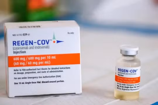 Anh phê duyệt phương pháp điều trị bằng kháng thể COVID lần đầu tiên