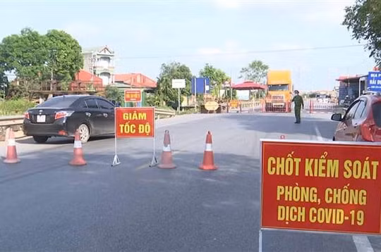 Thành phố Vinh đề xuất dừng áp dụng Chỉ thị 15 từ ngày 19/7