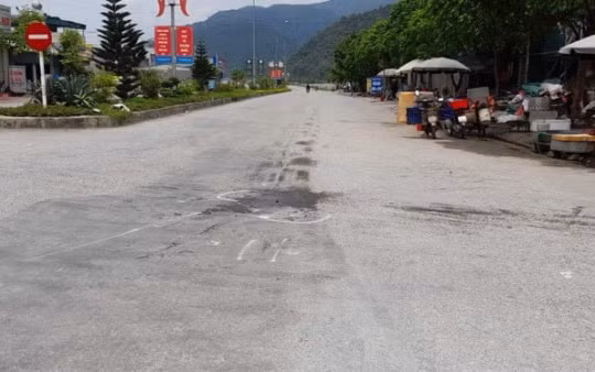 Lai Châu: Xe bán tải tông 2 học sinh thương vong hết hạn đăng kiểm gần 1 tháng