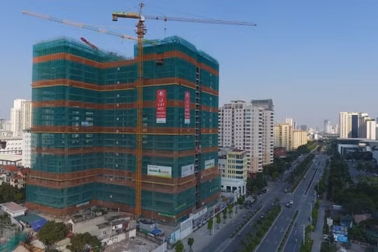 Nợ vay chiếm 44% tổng tài sản quý 3/2021, Phục Hưng Holdings (PHC) mang 10 triệu cổ phần đi đấu giá
