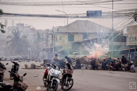 Mỹ và Anh đưa các công ty do quân đội Myanmar kiểm soát vào danh sách đen