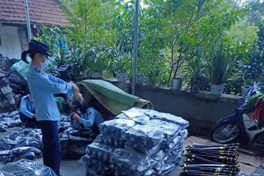 Thanh Hóa: Phát hiện 2.390 đôi giày vi phạm quy định về nhãn hàng hóa