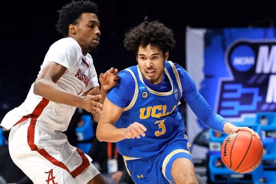 Vận động viên gốc Việt có thể làm nên lịch sử ở NBA