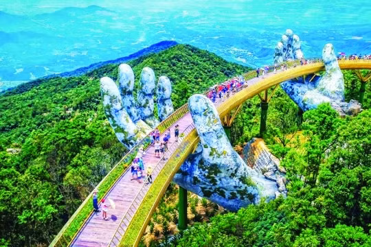 Du lịch Việt Nam: Tìm “chìa khóa vàng” để bứt phá nhanh sau đại dịch!