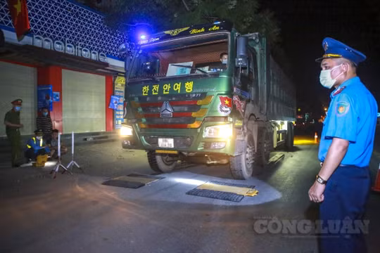 Xử “phạt nguội” xe quá tải để hạn chế những can thiệp và tiêu cực