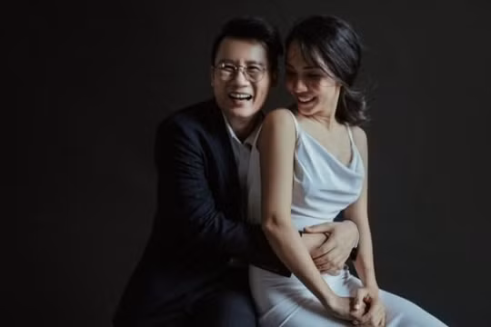 Hoàng Bách và hôn nhân 15 năm hạnh phúc bên vợ người mẫu