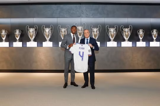 Tân binh David Alaba là người kế thừa số áo của Ramos ở Real Madrid