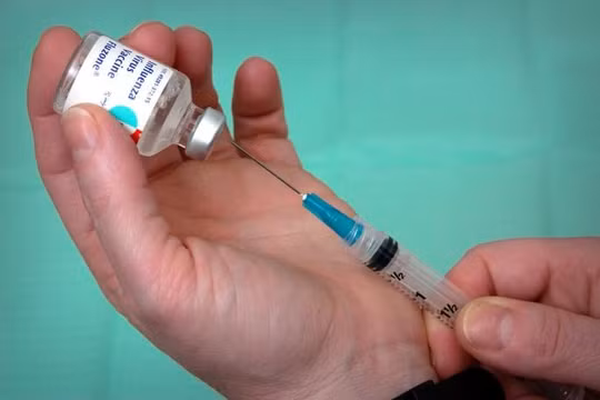 Bắt đầu tiêm đợt 5 vaccine phòng Covid-19 cho người dân TP. HCM