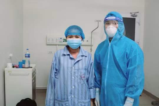 Sản phụ mắc Covid-19 ở Điện Biên xuất viện sau 21 ngày thở máy