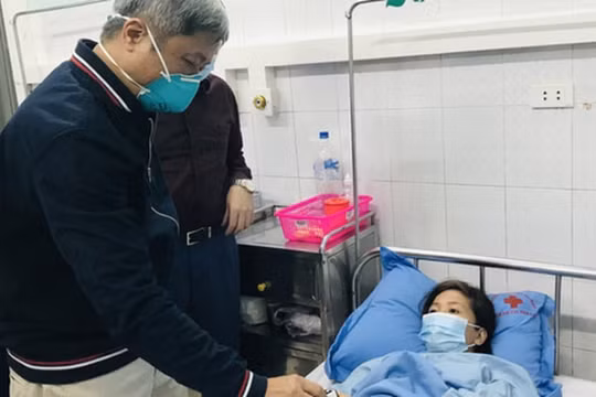 Thứ trưởng Nguyễn Trường Sơn: Tiêm phòng COVID-19 chưa gặp sự cố nào như tại Thanh Hoá