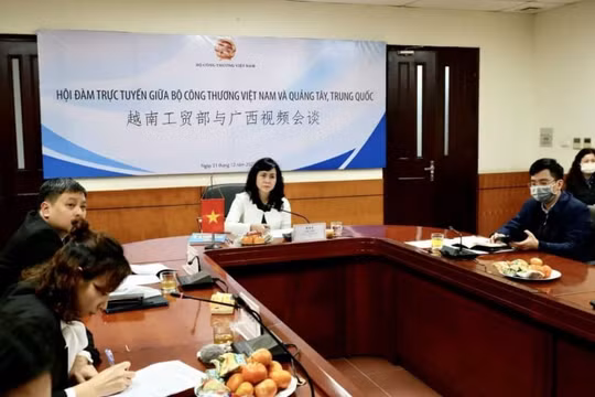 Bộ Công Thương đề xuất nhiều giải pháp tháo gỡ ùn tắc hàng hóa: Đại diện tỉnh Quảng Tây nói gì?