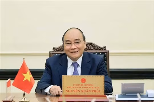 Chủ tịch nước Nguyễn Xuân Phúc điện đàm với Tổng thống Indonesia Joko Widodo