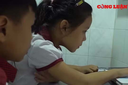 Học sinh có thể được vay 7 triệu đồng mua máy tính
