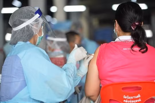 Ngày 23/3, ASEAN ghi nhận thêm 13.031 ca mắc COVID-19