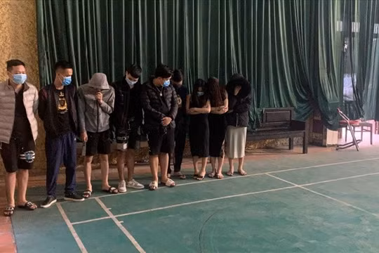 Phát hiện 11 đối tượng sử dụng trái phép chất ma túy trong nhà nghỉ