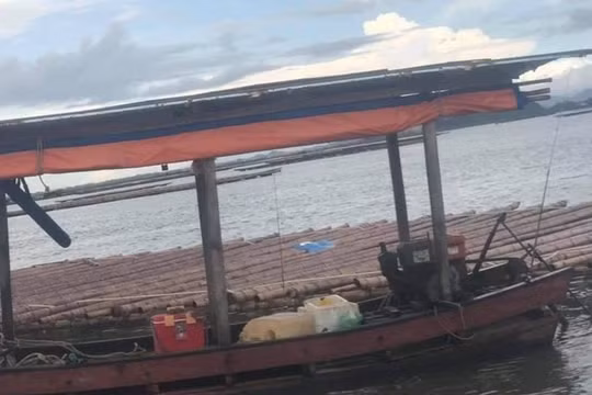 Quảng Ninh: Đi câu cá ở biển, người đàn ông bị sét đánh tử vong