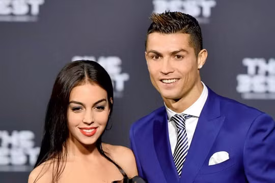 Netflix sắp chiếu phim tài liệu về chuyện tình giữa Ronaldo và Georgina